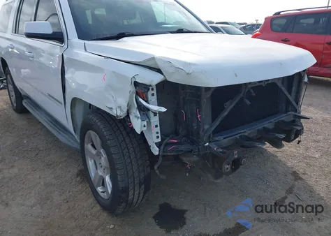 2020 Chevrolet Suburban 2Wd Ls z USA, uszkodzony, nr VIN 1GNSCGKC1LR269910